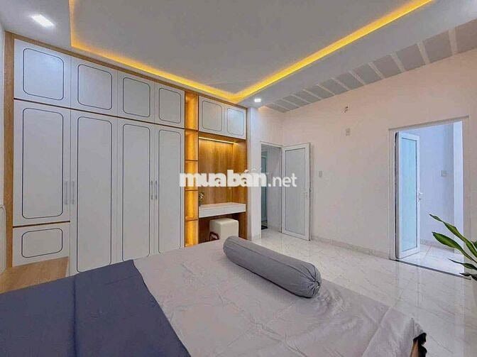 Nhà 3 tầng 3 mê, trên lợp tôn chống nóng, k105/2A Huỳnh Ngọc Huệ