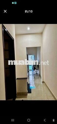 Bán nhà 2 tầng ngập sâu nhất là đến mắt ....