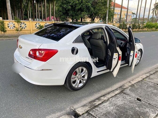 Chevrolet Cruze 2016 LTZ 1.8 AT - 5.200 km