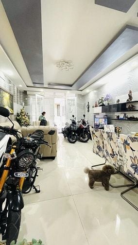 GẤP BÁN PHÚ NHUẬN- HẺM XE HƠI VÀO NHÀ- 50m2(4,5x11)- 4 TẦNG- 10,8 TỶ