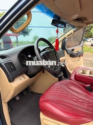 Hyundai Starex 2009 2.5D MT - 150000 km