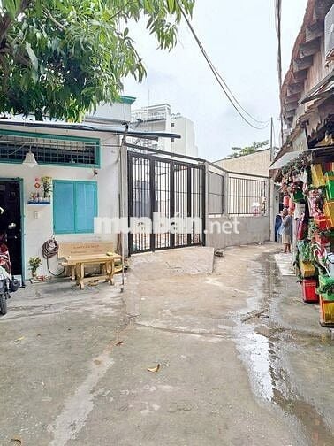 Thơm đất hẻm xe hơi đường số 49 ,110m2 quận 7