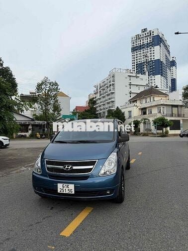 Hyundai Starex 2009 2.5D MT - 150000 km