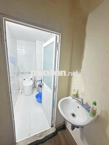 Cho Nam Thuê phòng trọ Tân Bình