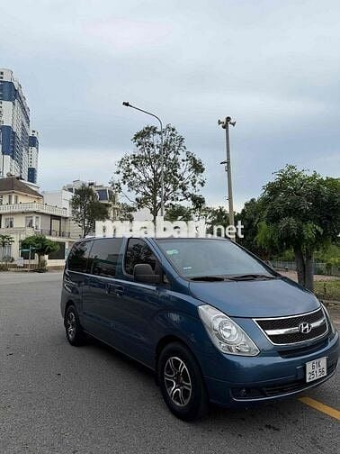 Hyundai Starex 2009 2.5D MT - 150000 km