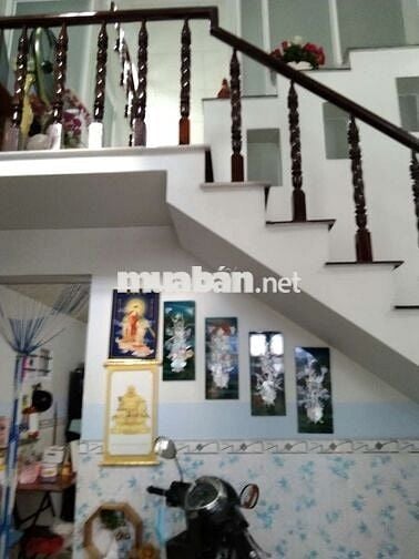 Nhà 37,4  xây 1 trệt, 1 lửng ,1 lầu đã có sổ hoàn công hẻm xe tải lớn