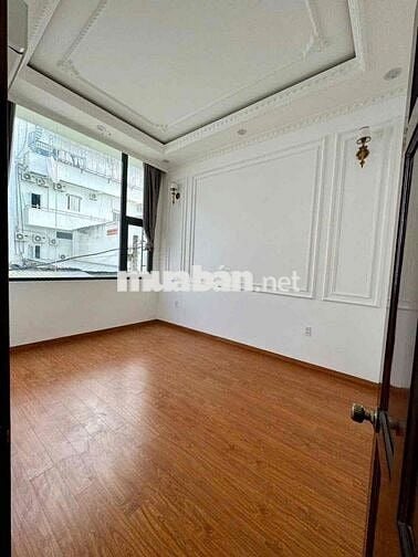 Nhà lầu mới 2 phòng 2 máy lạnh hẻm Bà Huyện Thanh Quan