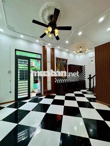 Nhà lầu mới 2 phòng 2 máy lạnh hẻm Bà Huyện Thanh Quan