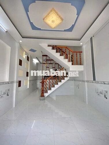 Cần cho thuê nhà Mặt Tiền Bà Hạt P.8 Q.10