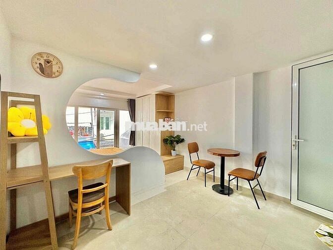 NHÀ MỚI TRỐNG 1PN ĐẦY ĐỦ NỘI THẤT CÓ BANCOL NGAY TRUNG TÂM PHÚ NHUẬN