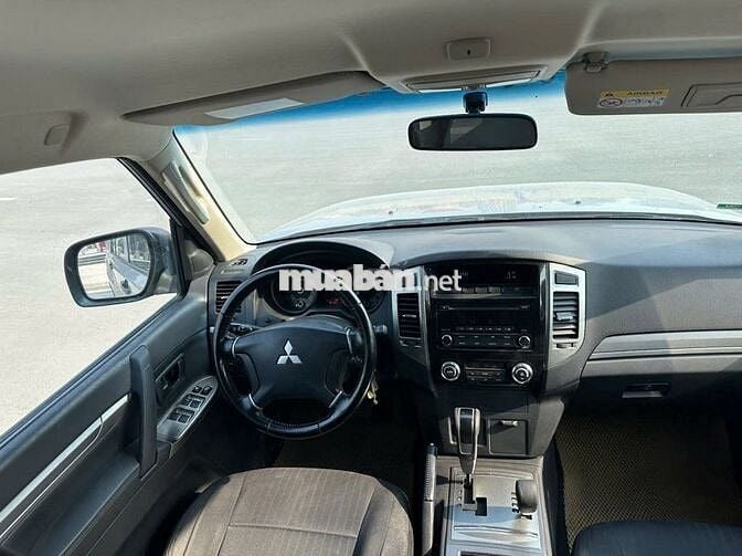 Mitsubishi Pajero 2018 3.0 V93 2 cầu tự động