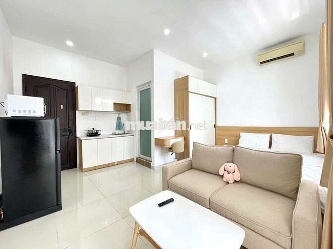 CHO THUÊ CĂN HỘ BAN CÔNG CỬA SỔ LỚN GẦN PHAN XÍCH LONG GIÁP Q1 Q3