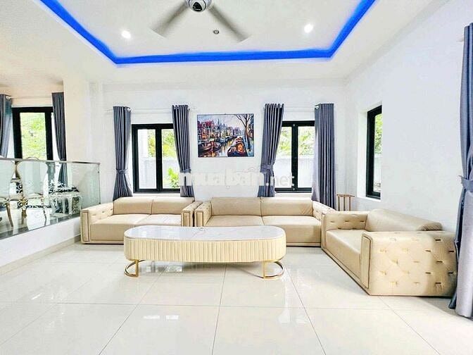 CHO THUÊ VILLA ĐẸP MẶT TIỀN NAM THÔNG FULL NT, 80 TRIỆU