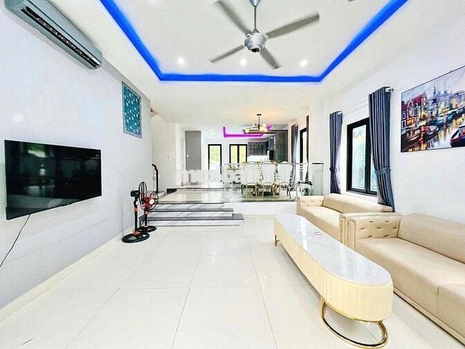 CHO THUÊ VILLA ĐẸP MẶT TIỀN NAM THÔNG FULL NT, 80 TRIỆU