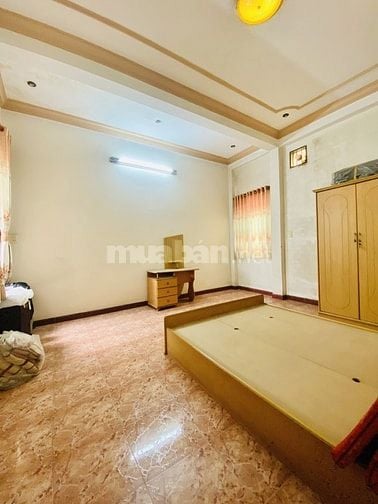 Chỉ nhỉnh 100tr/m2  Hẻm 8m 180m2( 6.6 x 28m ) Trương Công Định p14 TB 