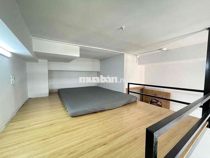 Căn hộ dạng duplex full nội thất ban công ngay đường Nguyễn Gia Trí