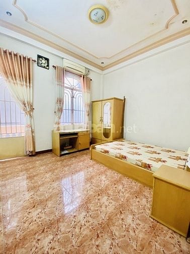 Chỉ nhỉnh 100tr/m2  Hẻm 8m 180m2( 6.6 x 28m ) Trương Công Định p14 TB 