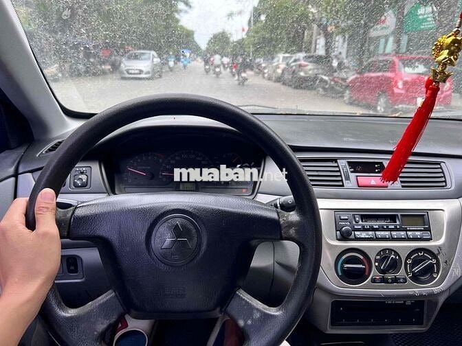 Mitsubishi Lancer 2004 Gala 1.6 CVT - 9800 km