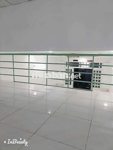 Nhà gác lửng 2 phòng ngủ 2 tollet.cuối đường lk45