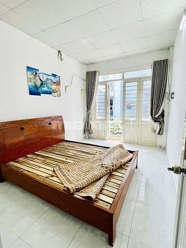 + Ni Sư Huỳnh Liên 30 M2 2 Tầng 3 X 10  Giá 3.45 tỷ TL Phường 10 Tân B