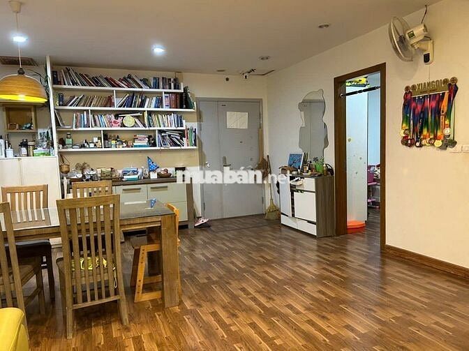 Nhà đẹp giá tốt ở Golden Palace - Mễ Trì 120m2 3PN full đồ chỉ 19tr/th