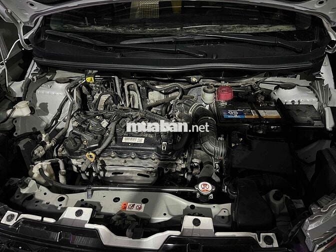 mình cần bán veloz bản tiêu chuẩn .ODO 13 vạn