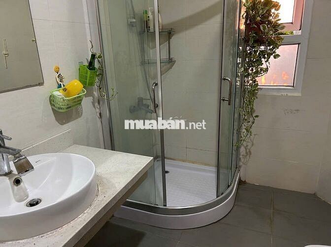 Nhà đẹp giá tốt ở Golden Palace - Mễ Trì 120m2 3PN full đồ chỉ 19tr/th