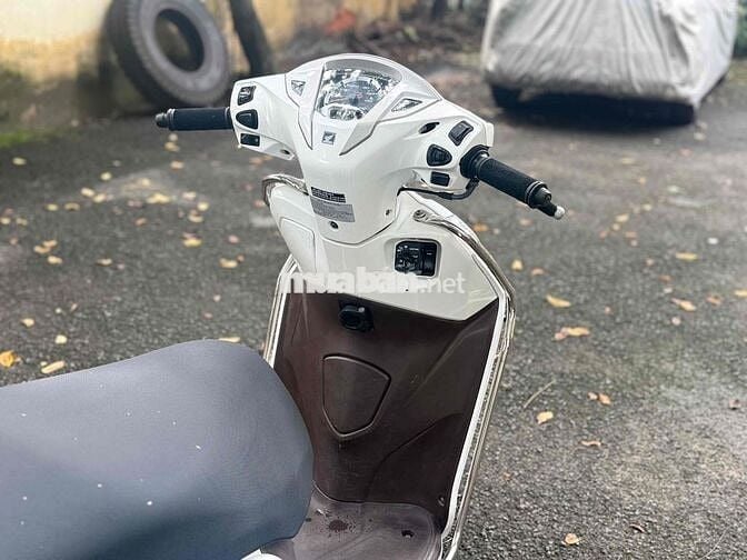 BÁN LEAD 2015 xe zin CÔNG CHỨNG