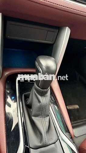 Toyota Corolla Cross 2023 1.8HV - 29000 km