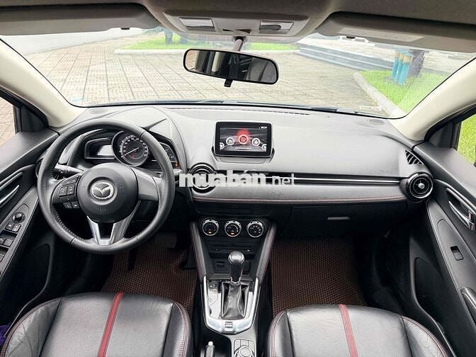 Mazda 2 2016  1.5 AT Sedan