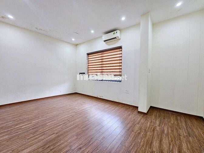 Nhà 3 Tầng 3 Mê 2 Mặt Kiệt Hà Huy Tập Đã Trải Nhựa Cao Ráo Ko Ngập Lụt