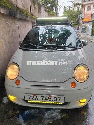 Matiz năm đăng ký 2004 màu trắng xe đẹp máy êm