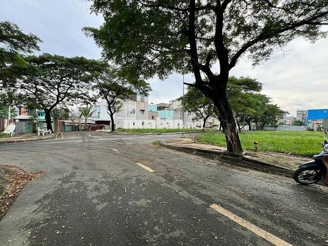 Bán Lô Đất Khu Phân Lô - Xây Dựng Tự Do- 5m5x 15m- 83m2- HXM- 4tỷ xxx