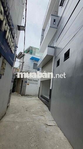 Nhà mặt tiền 550m², đường Trường Chinh, P.Đông Hưng Thuận