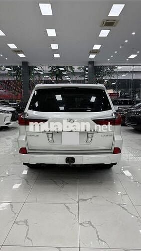 Lexus LX570 2016, nhập Trung Đông, một chủ từ mới.