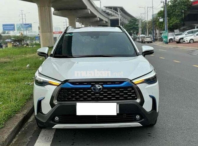 Toyota Corolla Cross 2023 1.8HV - 29000 km