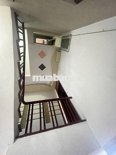 BÁN NHÀ RẺ NHẤT YÊN HOÀ-5 TẦNG Ở LUÔN-10M RA ĐƯỜNG OTO-NGÕ RỘNG THOÁNG