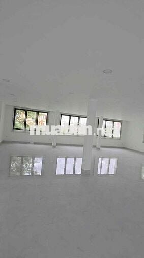 Nhà mặt tiền 550m², đường Trường Chinh, P.Đông Hưng Thuận