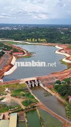 4lô ngay cầu Đinh Tiên Hoàng thổ cư nhiều 5x30 không lỗi phường BMT