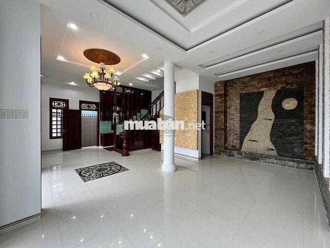 CHO THUÊ NHÀ Ở KINH DOANH 3 TẦNG MẶT 2 MẶT TIỀN GẦN SIÊU THỊ COOPMART