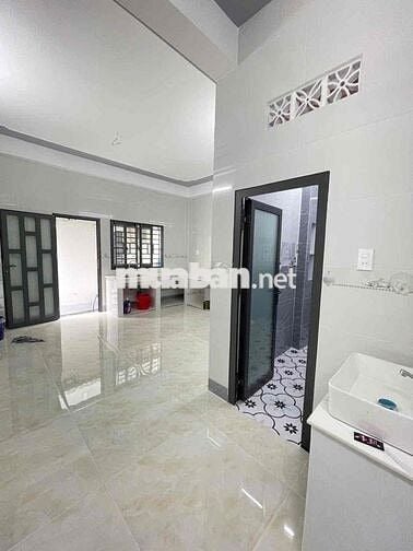 Nhà mới 100% 3 phòng KDC Đối Diện BV Nhi Đồng