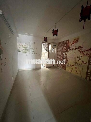 cần cho thuê nhà hxt 135/27 nguyễn hữu cảnh p22 quận bình thạnh