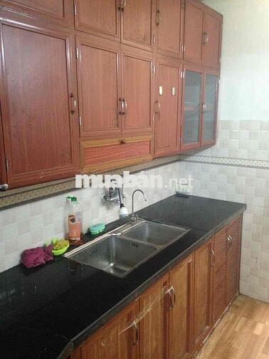 căn hộ tập thể Đồng Xa, Mai dịch