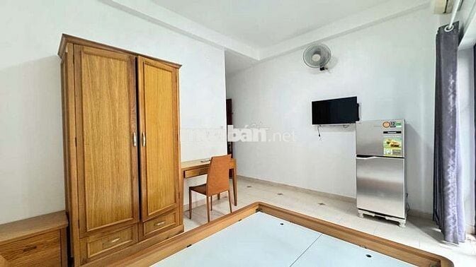 Phòng ban công mới khai trương - 30m2 - Full nội thất - quận Phú Nhuận