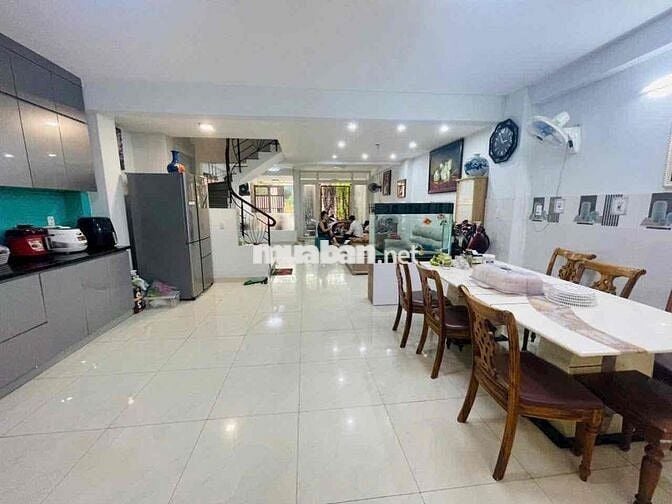 Cho thuê nhà Tân Quy Đông 6x18 2 Lầu hẻm xe hơi