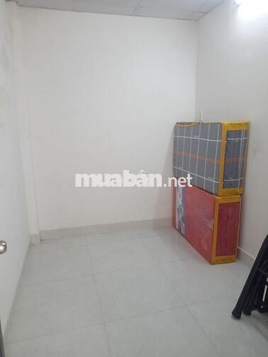 Cho thuê rồi mới mặt tiền đường gần chợ Xóm Củi