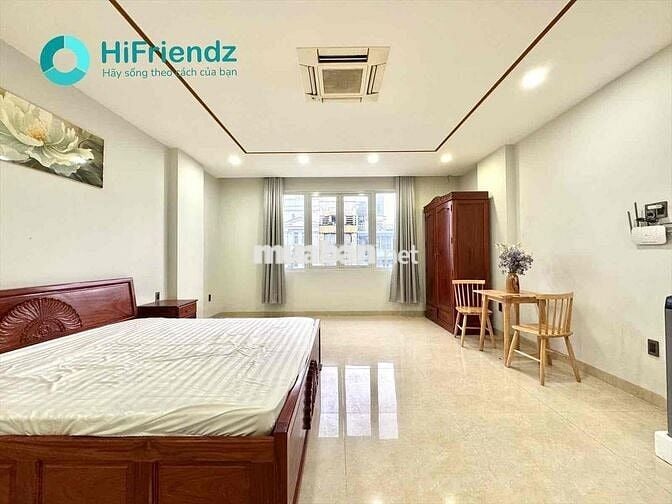 Căn hộ Mini Full nội thất cửa sổ lớn Thang máy gần cầu Nguyễn Văn Cừ