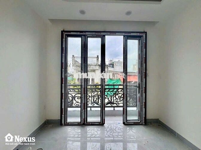 Khai Trương Phòng stu Ban công gần ULAW, Cầu Ông Lãnh, Calmette,