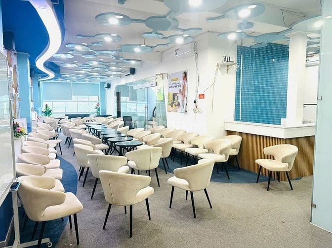 CHO THUÊ TOÀ NHÀ VĂN PHÒNG Mặt Tiền Đường Phạm Văn Đồng gần Gigamall