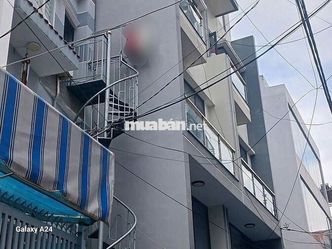 HÀNG NGON HIẾM CÓ – HẺM XE TẢI HOÀ HƯNG, P.12, Q.10 – 43m2 -BAO ĐẦU TƯ